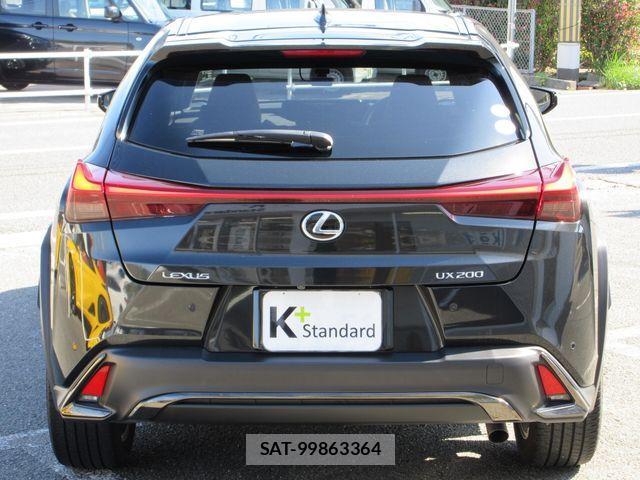 Lexus UX 2018-11 505137-6