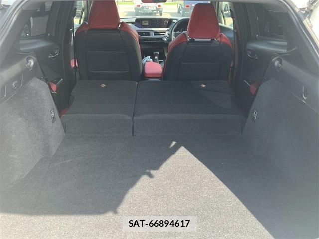 Lexus UX 2020-10 1302694-17