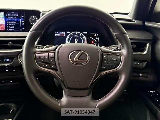 Lexus UX 2021-08 1391765-15