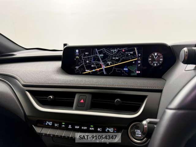 Lexus UX 2021-08 1391765-19