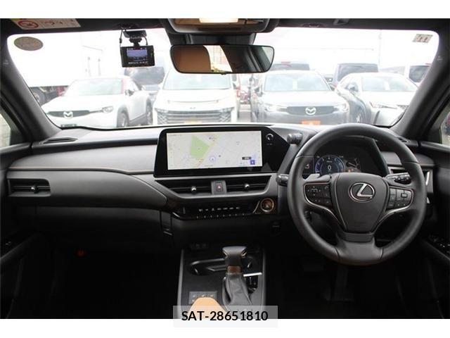 Lexus UX 2023-11 1416891-1