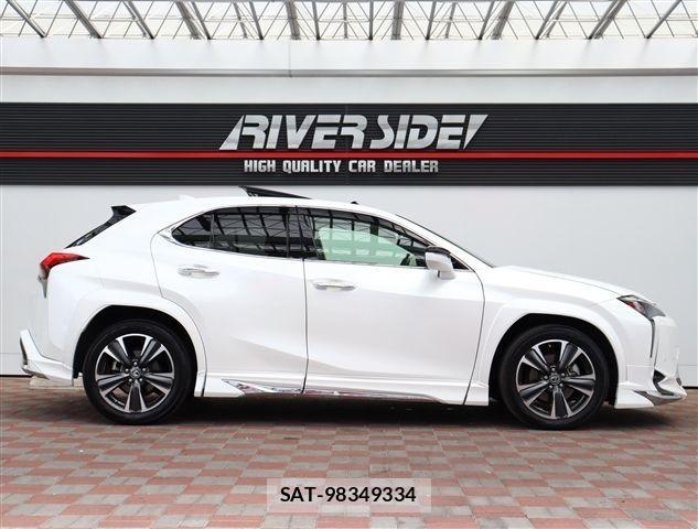 Lexus UX 2019-05 1429180-3
