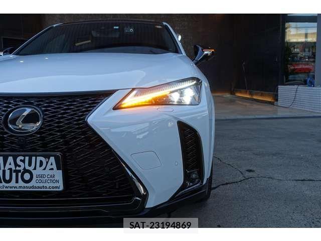 Lexus UX 2023-01 1932649-2