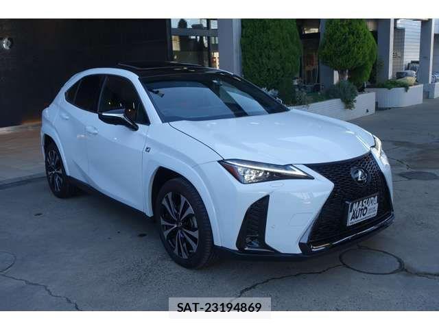 Lexus UX 2023-01 1932649-3