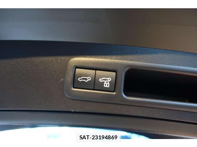 Lexus UX 2023-01 1932649-6