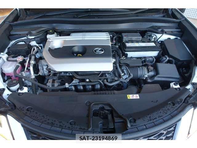Lexus UX 2023-01 1932649-8
