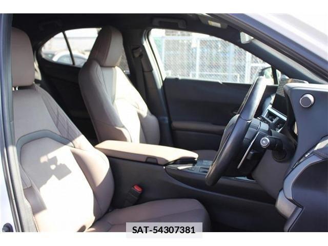 Lexus UX 2022-12 2350592-13