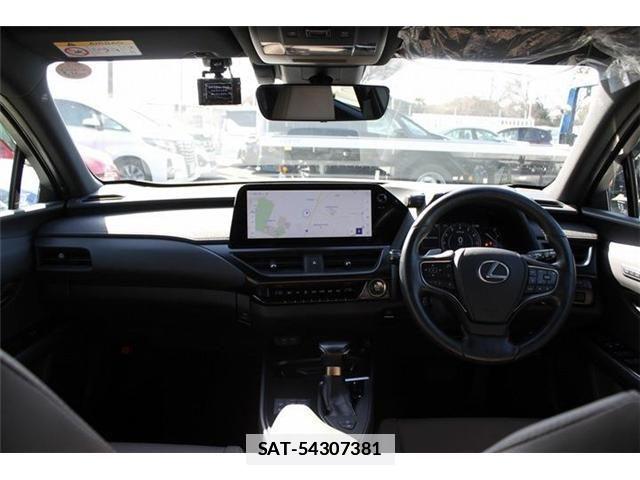 Lexus UX 2022-12 2350592-16