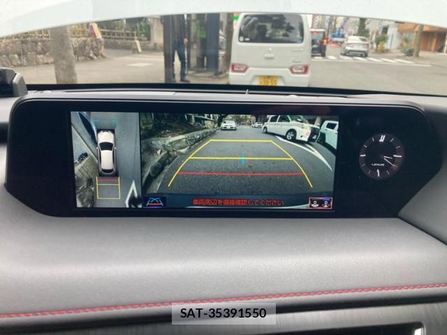 Lexus UX 2018-11 3771542-17