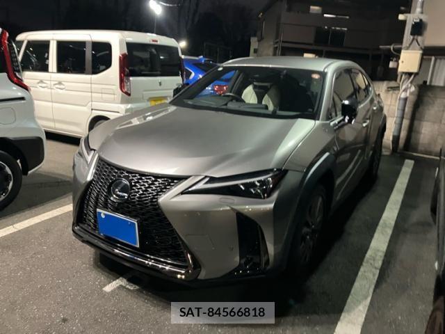 Lexus UX 2019-05 4326395-0