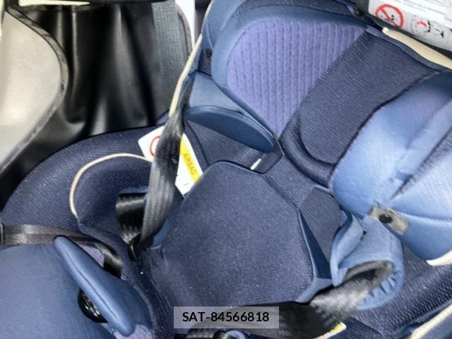 Lexus UX 2019-05 4326395-13
