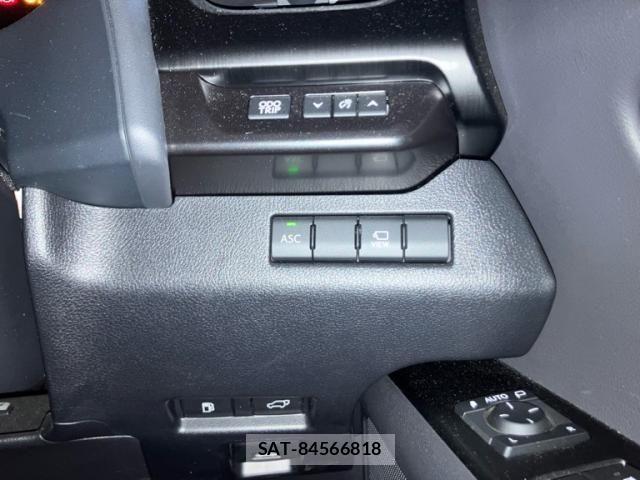 Lexus UX 2019-05 4326395-15