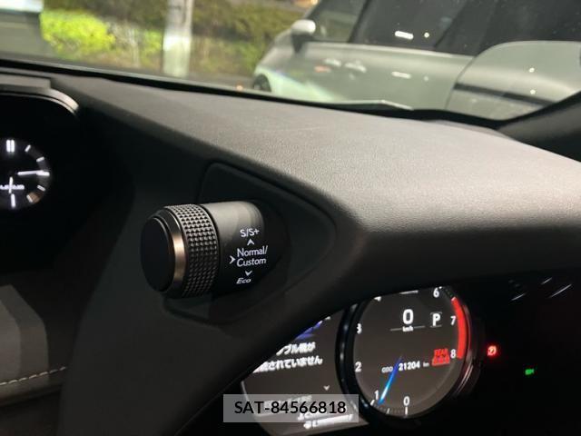 Lexus UX 2019-05 4326395-20
