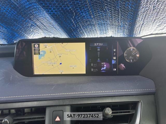 Lexus UX 2020-05 5871229-24