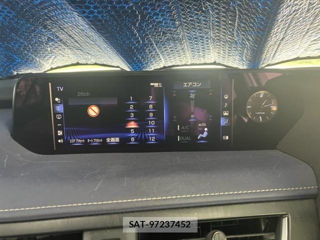 Lexus UX 2020-05 5871229-27