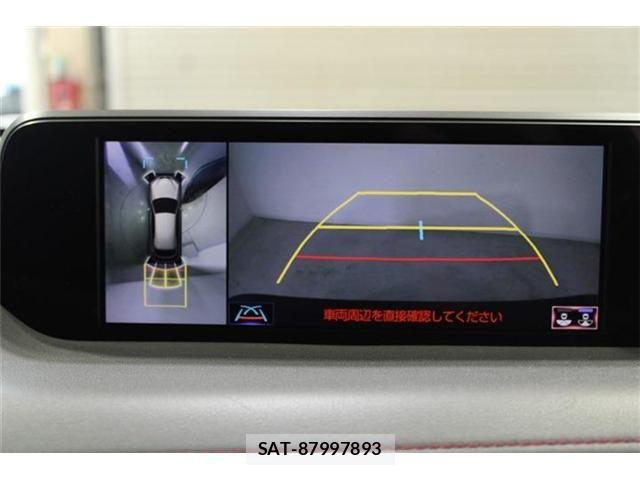 Lexus UX 2019-03 6907879-2