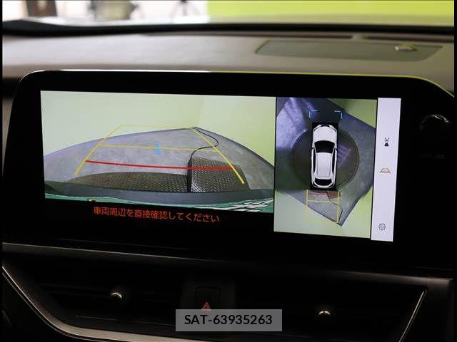 Lexus UX 2022-11 6907873-5