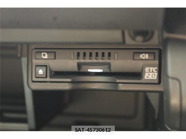 Lexus UX 2018-12 6995248-3