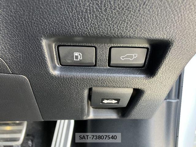 Lexus UX 2018-11 7020802-14