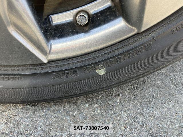 Lexus UX 2018-11 7020802-25