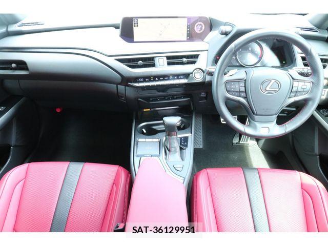 Lexus UX 2019-04 7221181-2