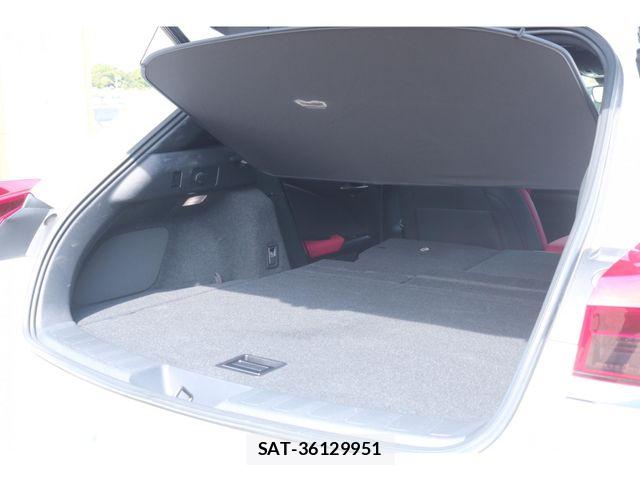 Lexus UX 2019-04 7221181-29
