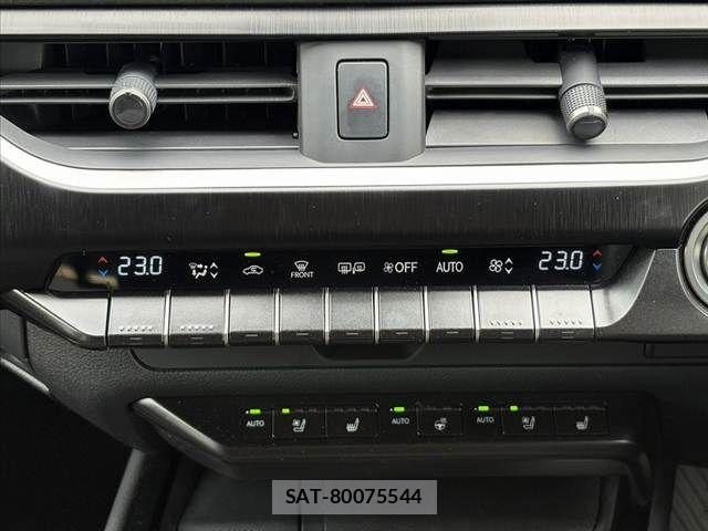 Lexus UX 2019-08 7221176-22