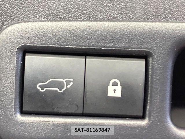 Lexus UX 2019-02 7251378-6