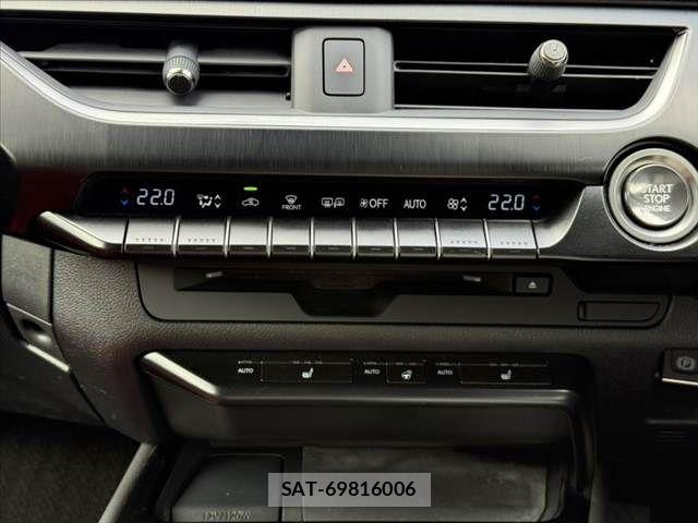 Lexus UX 2020-02 7328119-27
