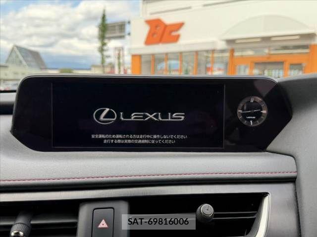 Lexus UX 2020-02 7328119-2