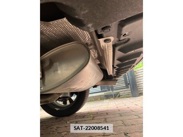 Lexus UX 2022-11 7328116-9