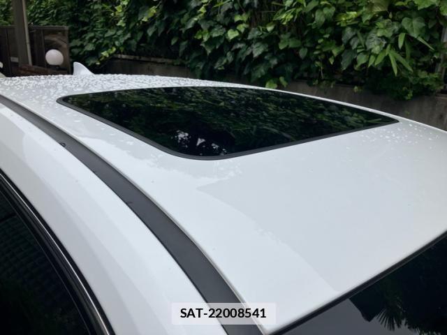 Lexus UX 2022-11 7328116-11