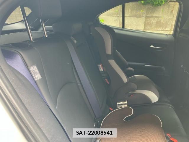 Lexus UX 2022-11 7328116-14