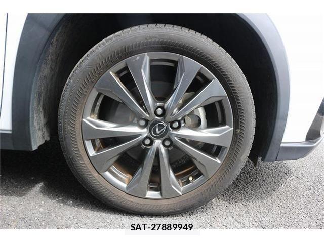 Lexus UX 2022-10 7392712-11