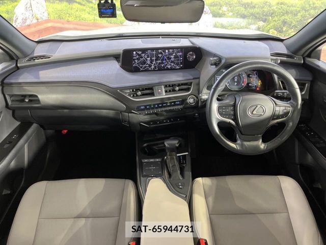 Lexus UX 2019-10 7725226-1