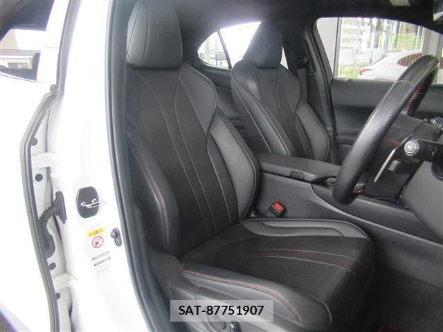 Lexus UX 2019-04 7786667-11