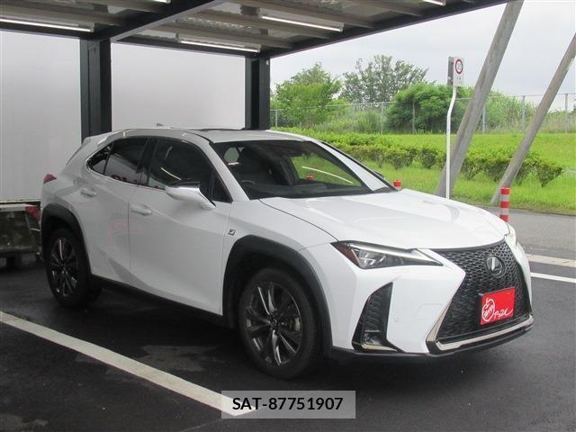 Lexus UX 2019-04 7786667-2