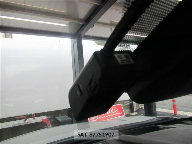 Lexus UX 2019-04 7786667-7