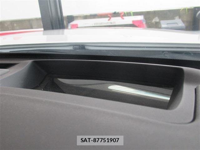 Lexus UX 2019-04 7786667-8