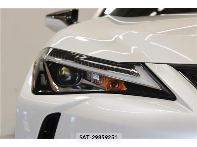 Lexus UX 2020-03 7877467-16
