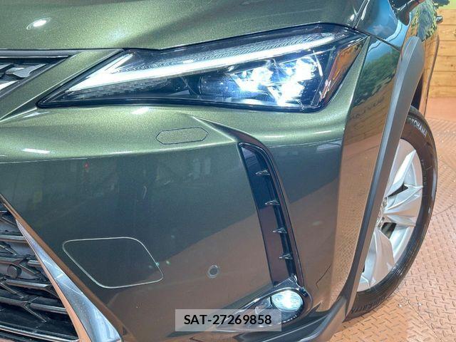 Lexus UX 2019-05 7877468-10