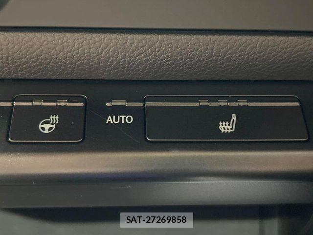 Lexus UX 2019-05 7877468-6