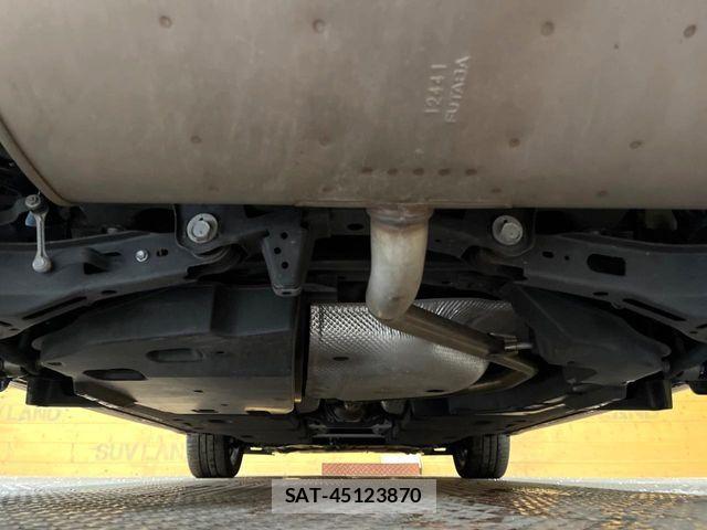 Lexus UX 2020-05 7962477-18