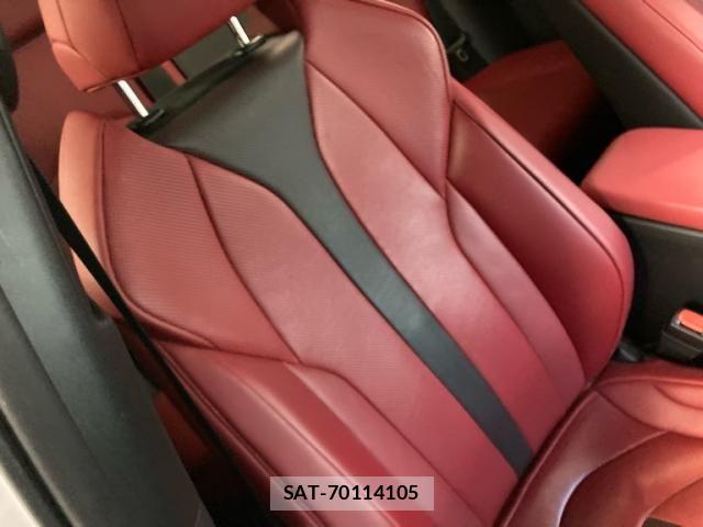 Lexus UX 2018-12 7979814-24