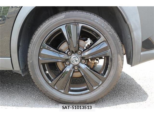 Lexus UX 2021-02 8100222-12