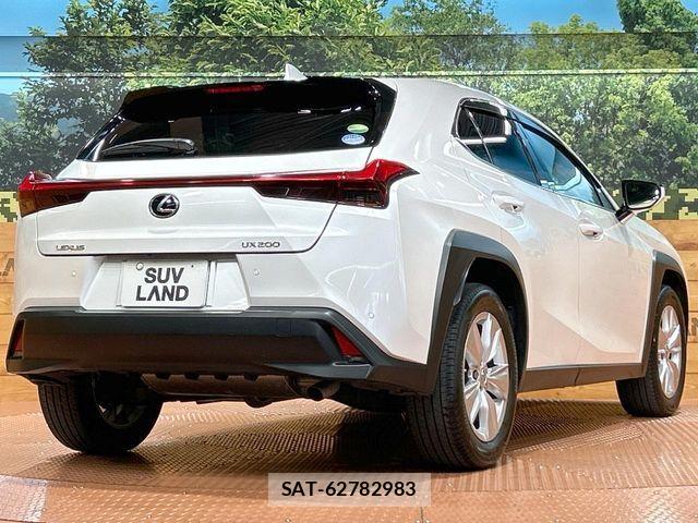 Lexus UX 2019-04 8230664-16
