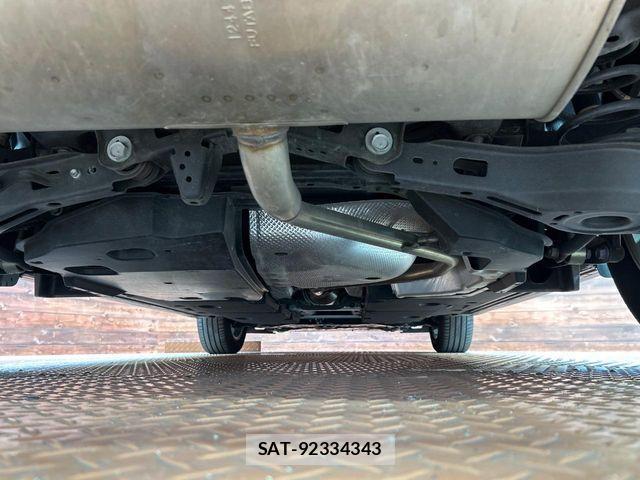 Lexus UX 2019-02 8315239-18