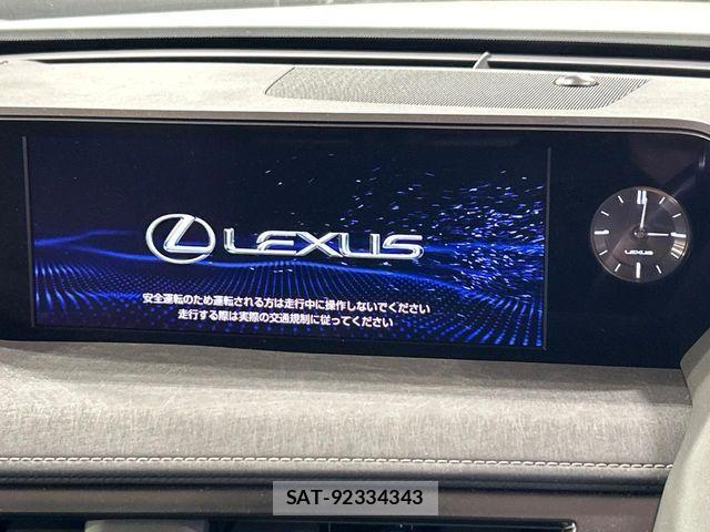 Lexus UX 2019-02 8315239-3
