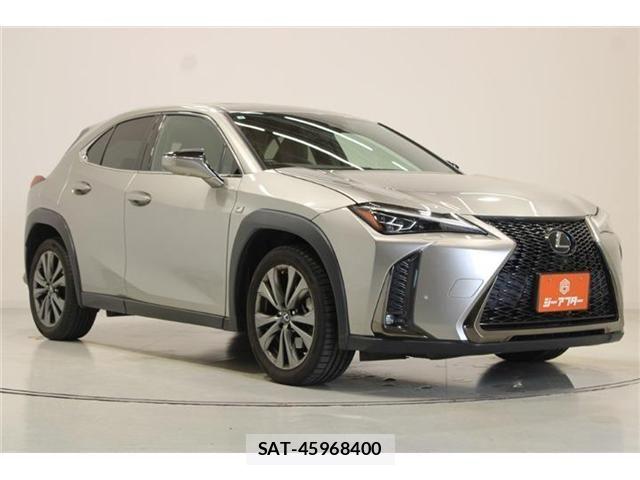 Lexus UX 2019-02 8366795-6