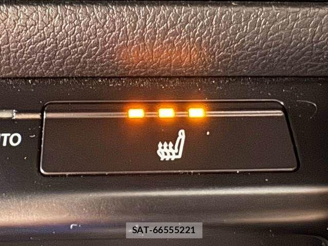 Lexus UX 2019-06 8485655-8